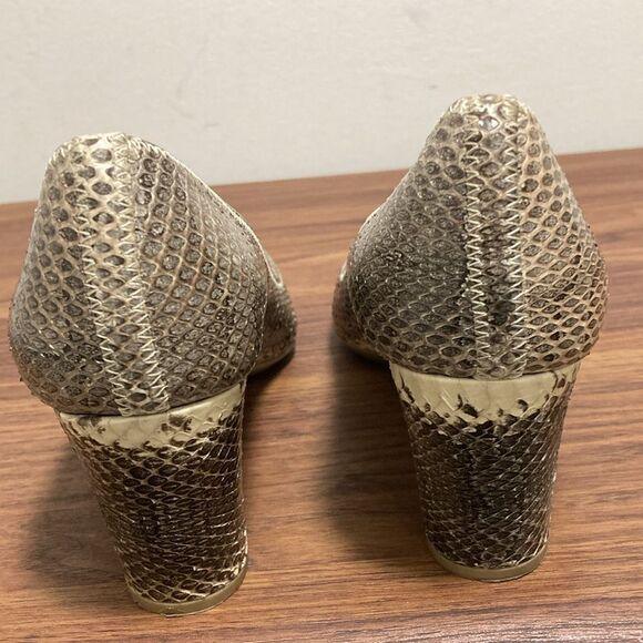 Prada Snakeskin Peep Toe Pumps with Block Heels. Size EU 36.5. - Picture 4 of 9